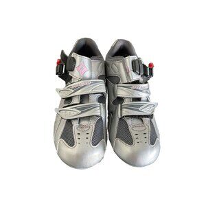 Bicycle Cleats - Specialized Body Geometry Shoes -  Women’s Sizes 7